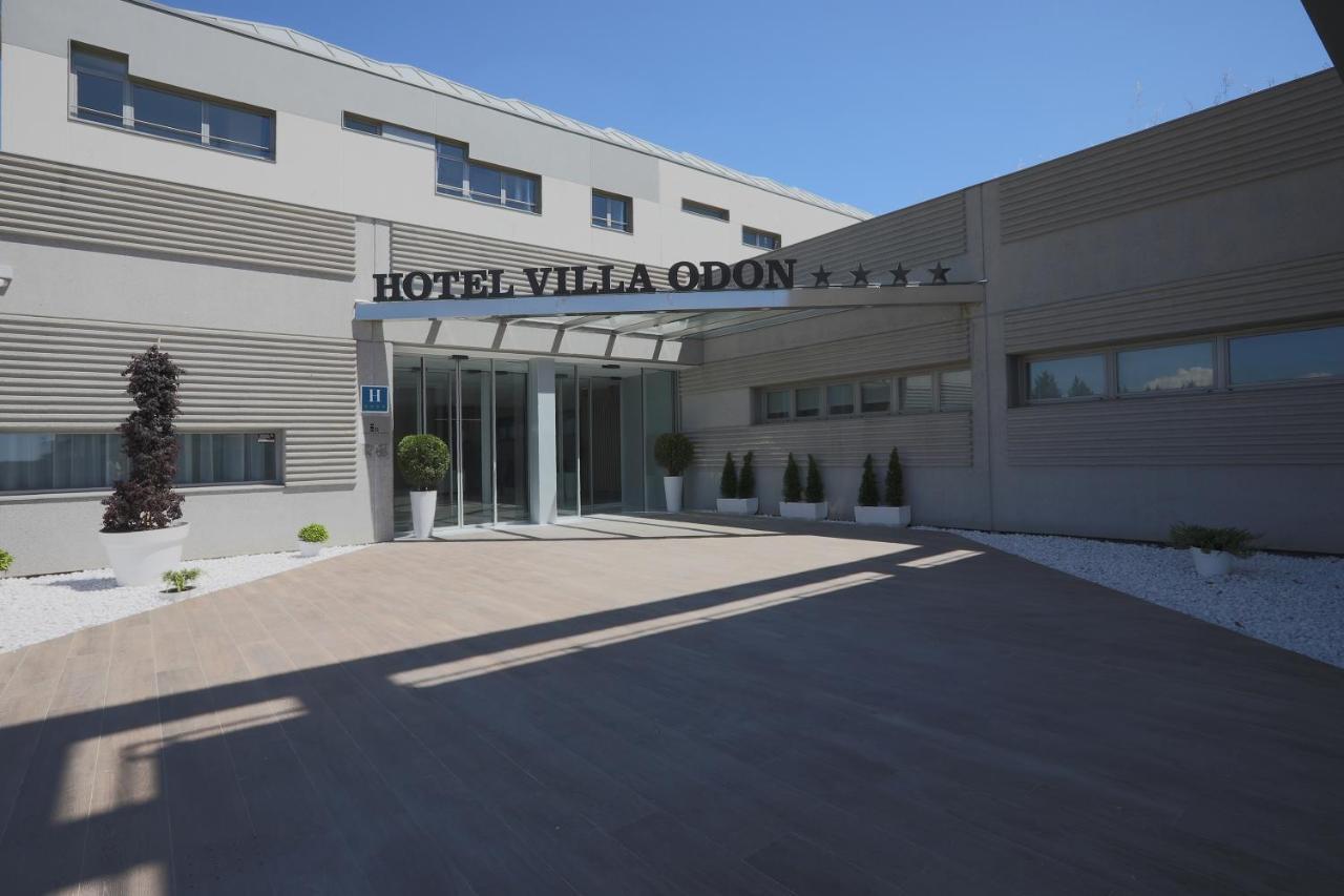 Hotel Villa Odon Villaviciosa de Odón 外观 照片