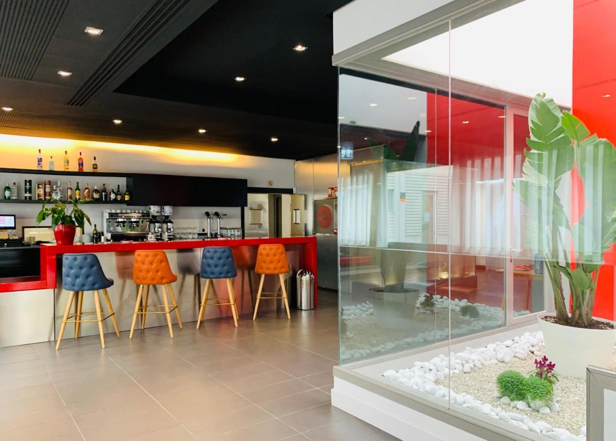 Hotel Villa Odon Villaviciosa de Odón 外观 照片
